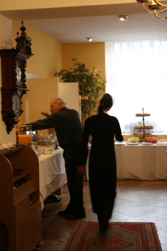 Stadt-Gut-Hotel Bogota Berlin Restoran fotoğraf