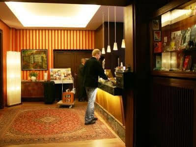 Stadt-Gut-Hotel Bogota Berlin Dış mekan fotoğraf